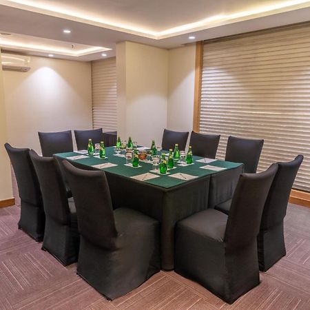 Park Inn By Radisson,South Delhi New Delhi Exteriör bild Meeting room