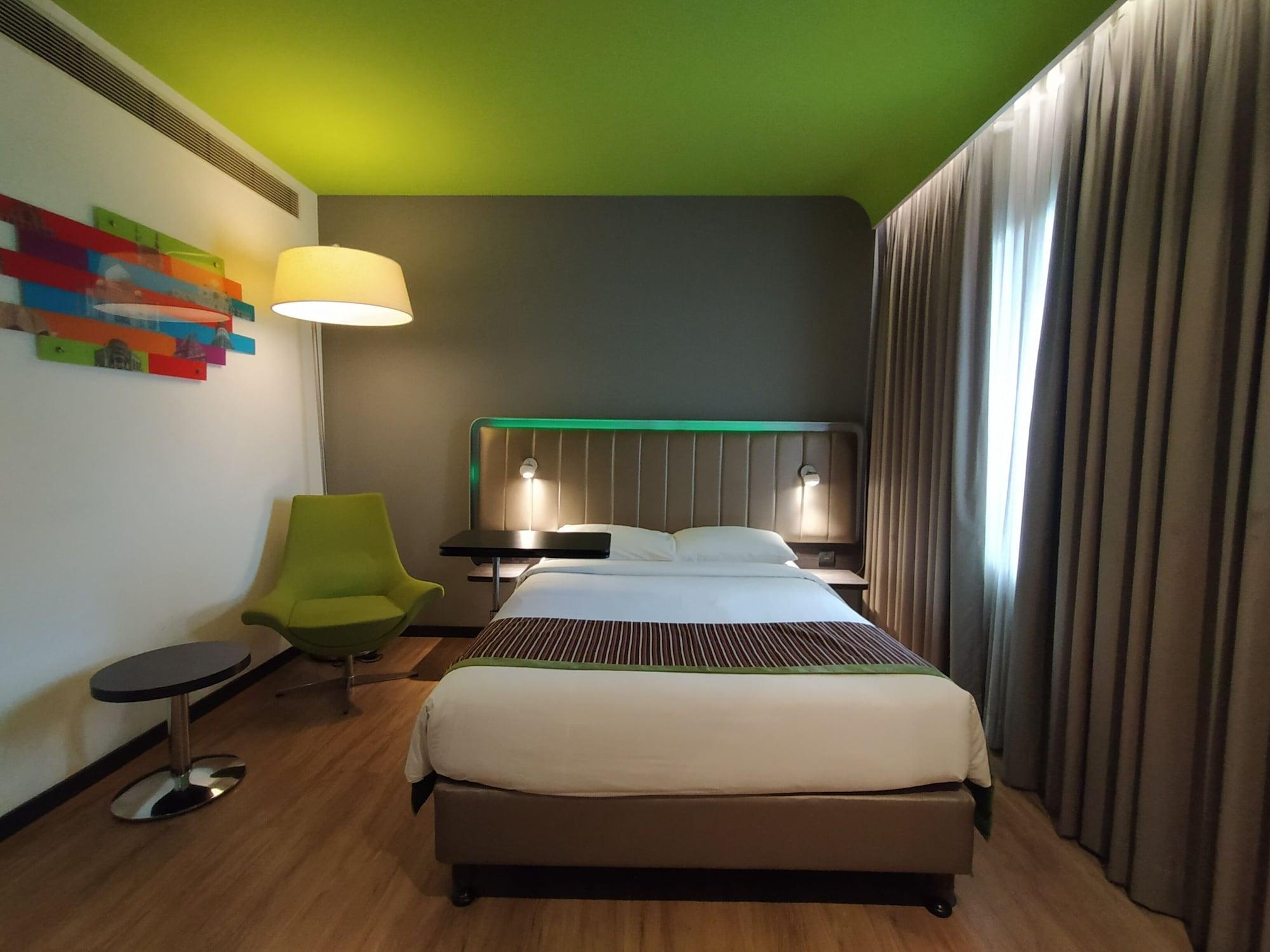 Park Inn By Radisson,South Delhi New Delhi Exteriör bild A room at the hotel