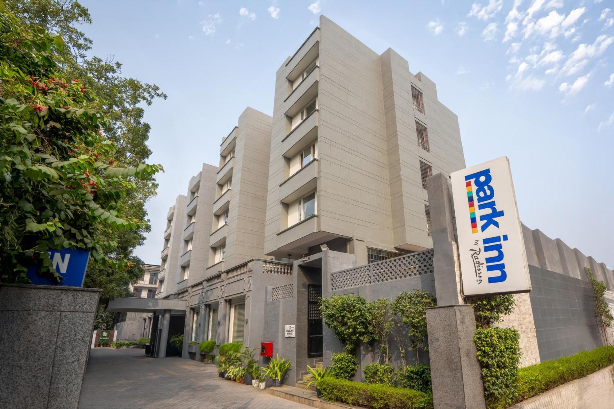 Park Inn By Radisson,South Delhi New Delhi Exteriör bild Park Inn New Delhi